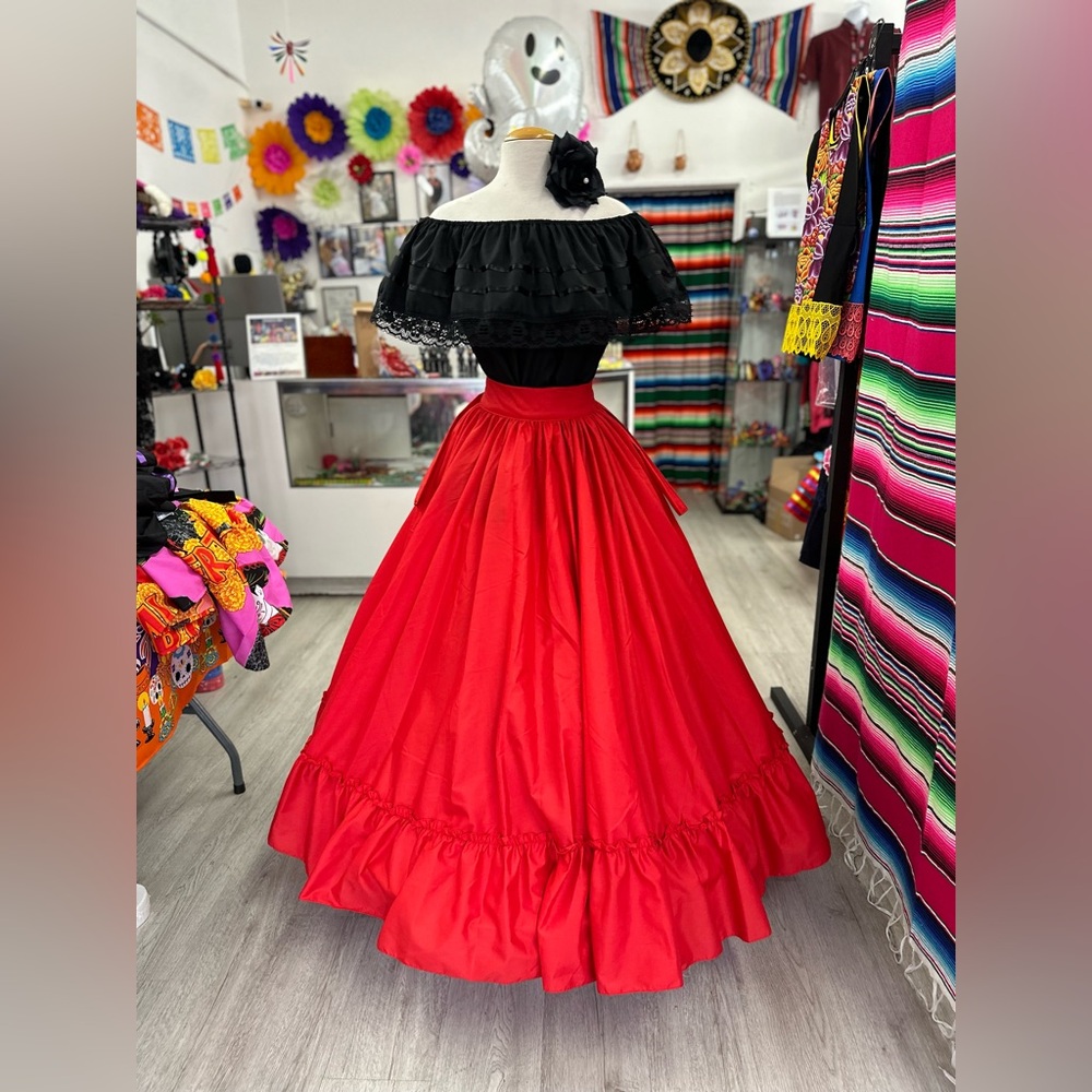 COPY - 3 piece set Folklore Mexican Solid  skirt ,blouse and head flower